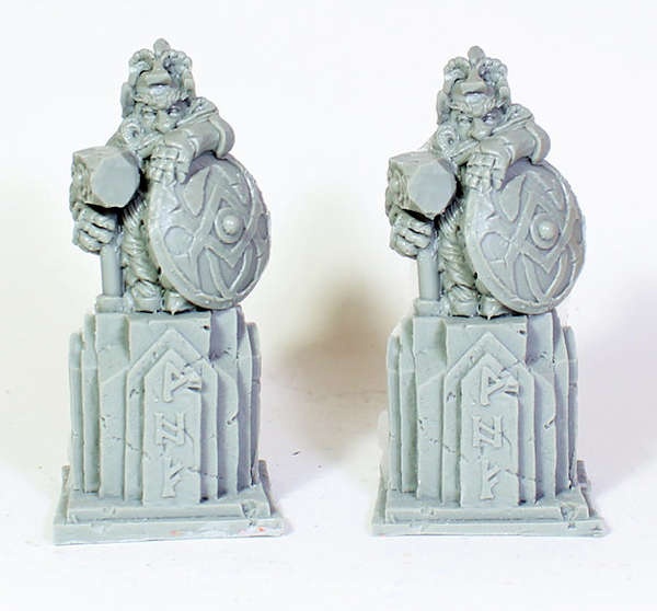 Dwarf statues (2)
