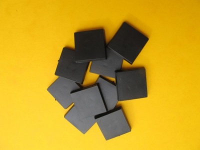 20mm x 20mm Bases (10)